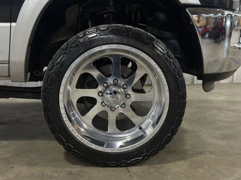 Used 2015 RAM 2500 Laramie w/ Convenience Group image 32