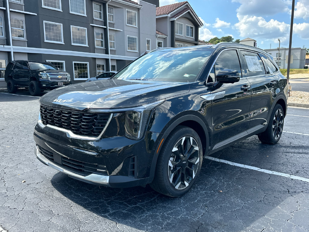 New 2025 Kia Sorento SX FWD image 3