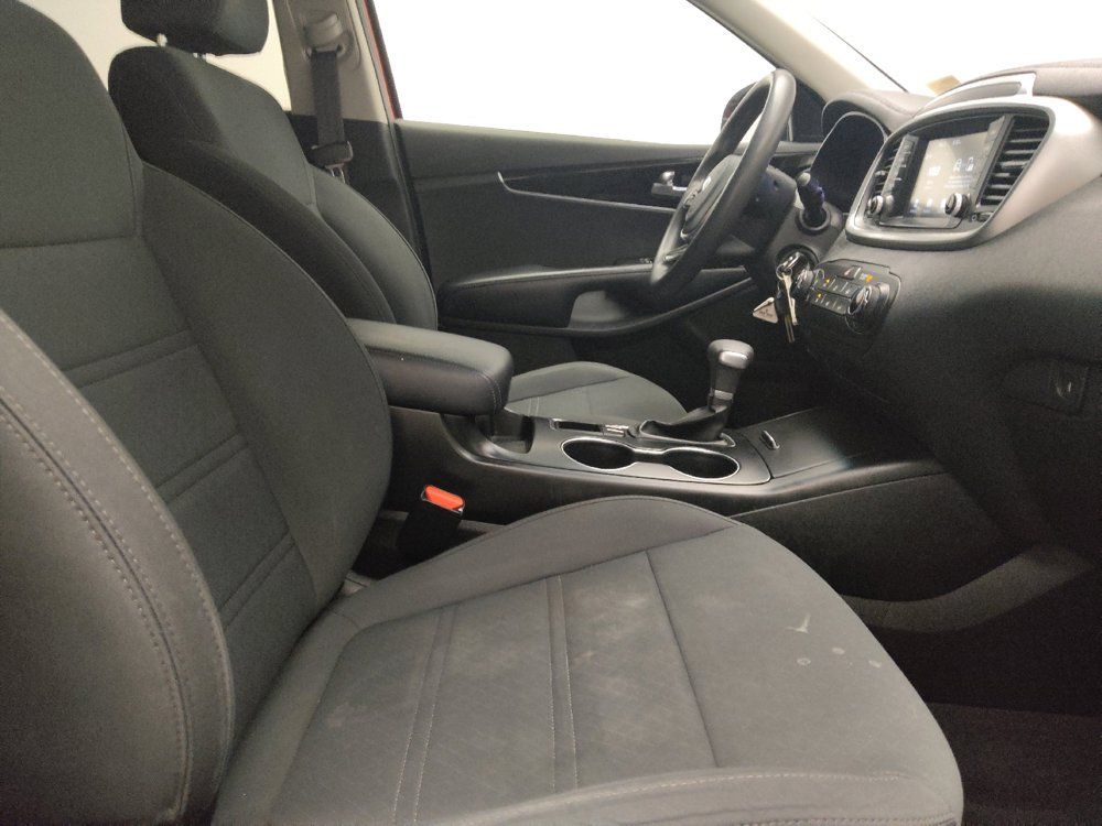 Used 2020 Kia Sorento FWD V6 image 21