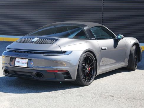Used 2024 Porsche 911 Targa 4 GTS image 31
