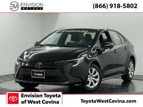 Certified 2026 Toyota Corolla LE image 1