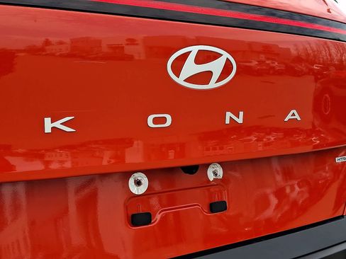 Used 2025 Hyundai Kona SEL AWD/4WD image 28
