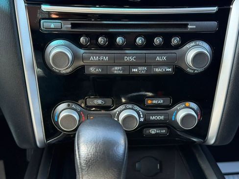 Used 2015 Nissan Pathfinder SV w/ Cargo Package AWD/4WD image 33