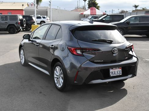 Used 2024 Toyota Corolla SE w/ SE Package image 6