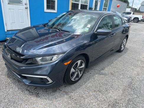 Used 2019 Honda Civic LX image 2