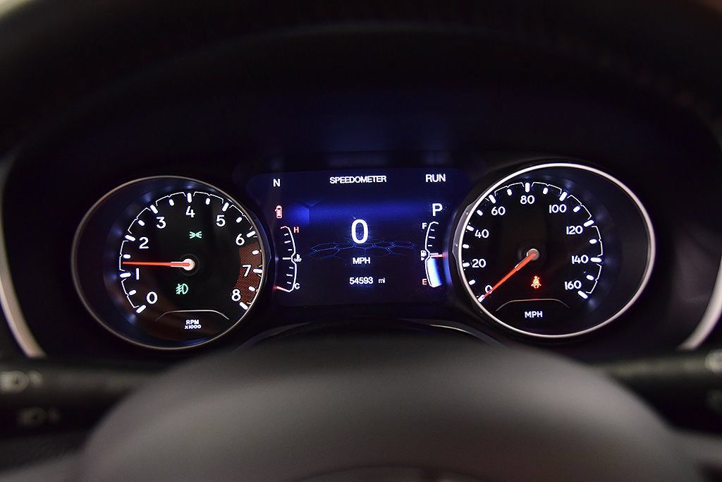 Used 2018 Jeep Compass Limited w/ Navigation Group AWD/4WD image 18