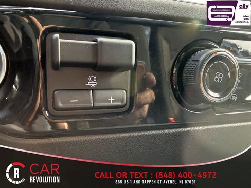 Used 2024 Chevrolet Silverado 2500 LT image 24