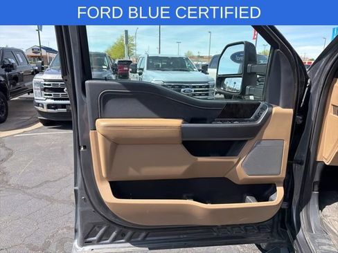 Used 2025 Ford F350 Lariat w/ Black Appearance Package AWD/4WD image 19