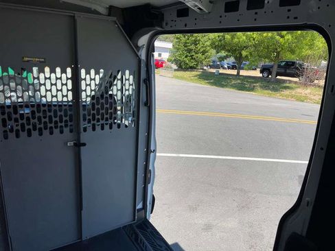 Used 2020 Ford Transit 250 Medium Roof AWD w/ Load Area Protection Package image 89