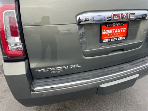 Used 2018 GMC Yukon XL Denali w/ Open Road Package image 38