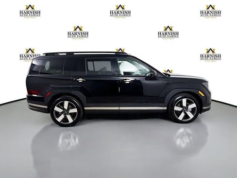 Used 2024 Hyundai Santa Fe Limited AWD/4WD image 8