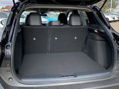 Certified 2025 Nissan Kicks SR image 23