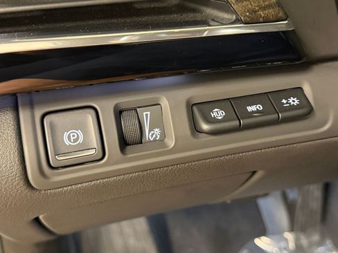 Used 2019 Cadillac CT6 Premium Luxury w/ Super Cruise Package AWD/4WD image 25