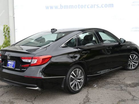 Used 2018 Honda Accord EX image 3