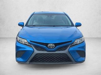Used 2018 Toyota Camry SE video 2