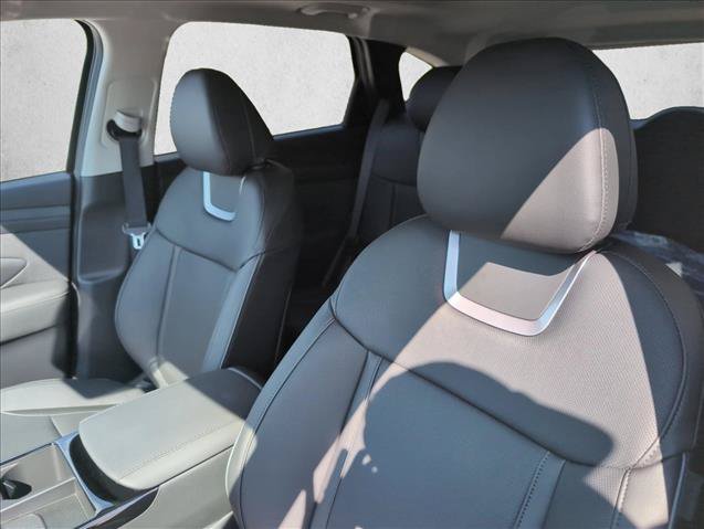 New 2026 Hyundai Tucson Limited FWD image 13