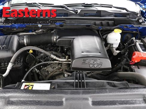 Used 2024 RAM 1500 Classic SLT image 7