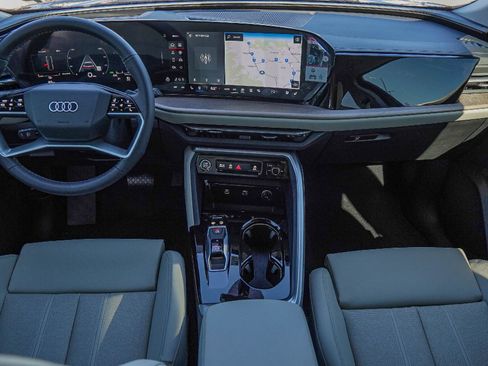 New 2025 Audi Q5 Premium Plus image 22