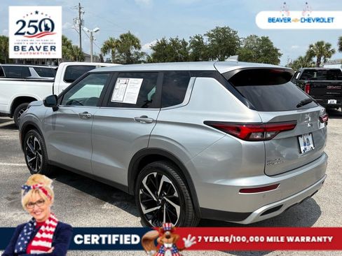 Used 2023 Mitsubishi Outlander SE FWD image 5