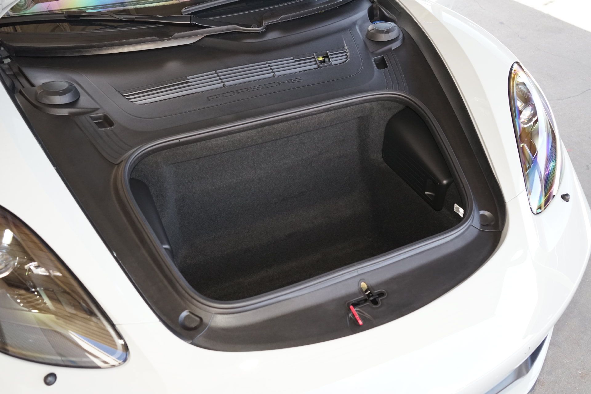 Used 2025 Porsche 718 Boxster GTS RWD image 16