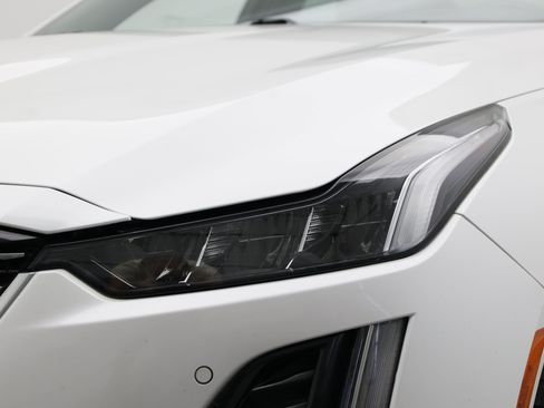 Used 2022 Cadillac CT5 Premium Luxury RWD image 13