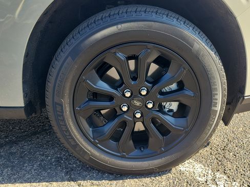 Used 2024 Ford Maverick XLT w/ XLT Luxury Package image 6