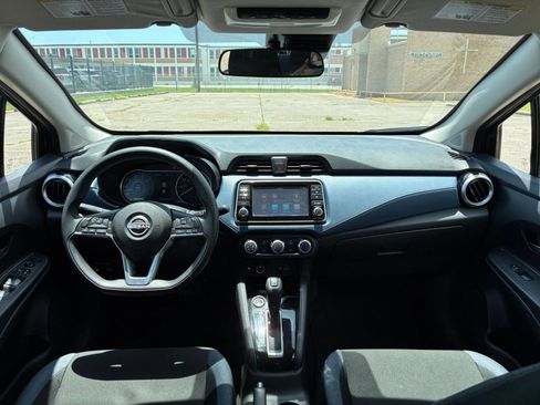 Used 2025 Nissan Versa SV FWD image 26