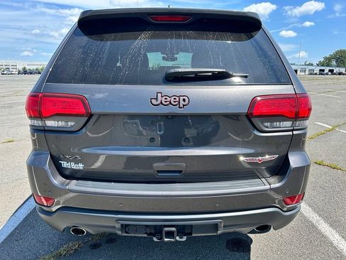 Used 2017 Jeep Grand Cherokee Trailhawk AWD/4WD image 7