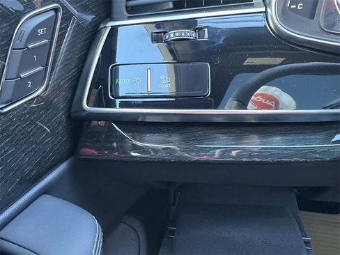 New 2025 Audi Q7 3.0T Premium Plus image 19