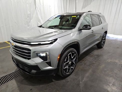 Certified 2025 Chevrolet Traverse High Country w/ LPO, Floor Liner Package image 6