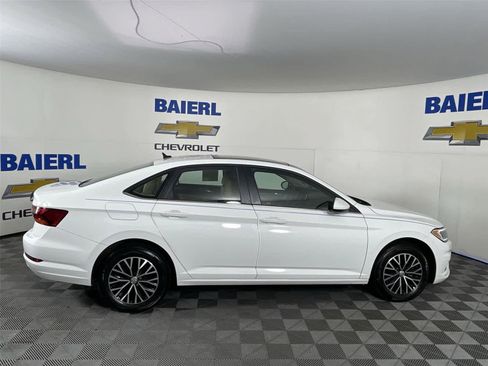 Used 2019 Volkswagen Jetta SEL w/ Cold Weather Package FWD image 6