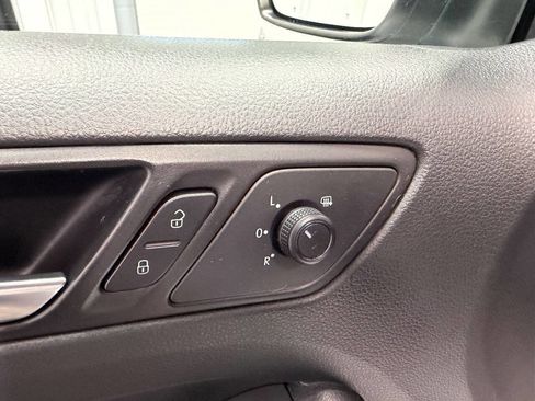 Used 2015 Volkswagen Jetta S image 17