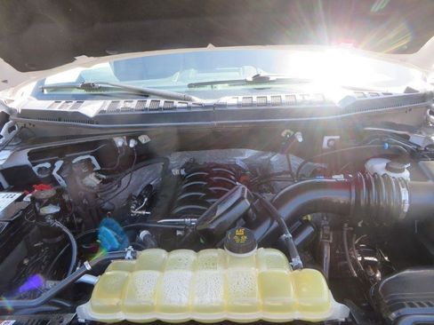 Used 2019 Ford F150 Lariat image 32