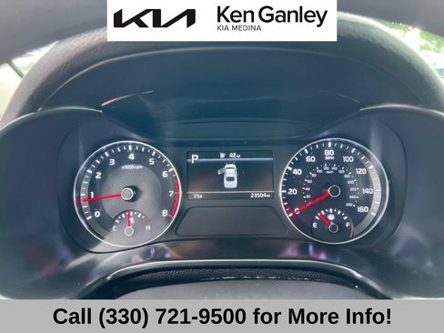 Certified 2023 Kia Forte LXS w/ LXS Technology Package FWD image 31