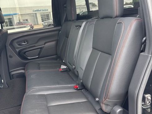 Used 2024 Nissan Titan PRO-4X w/ Pro-4x Convenience Package image 20