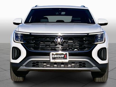 New 2026 Volkswagen Atlas Cross Sport SEL AWD/4WD image 3