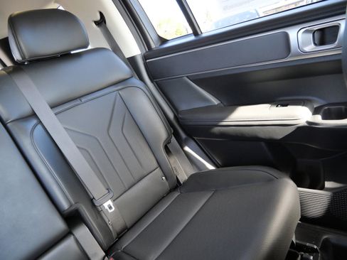 Certified 2025 Hyundai Santa Fe SEL image 14