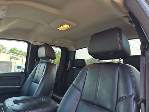 Used 2009 Chevrolet Silverado 3500 LTZ w/ LTZ Plus Package AWD/4WD image 13