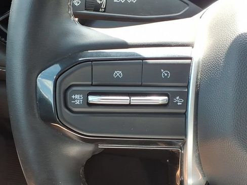 Used 2023 Chevrolet Colorado LT w/ LT Convenience Package III RWD image 22
