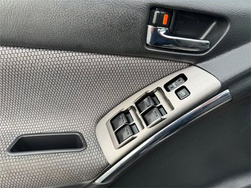 Used 2006 Toyota Matrix image 20