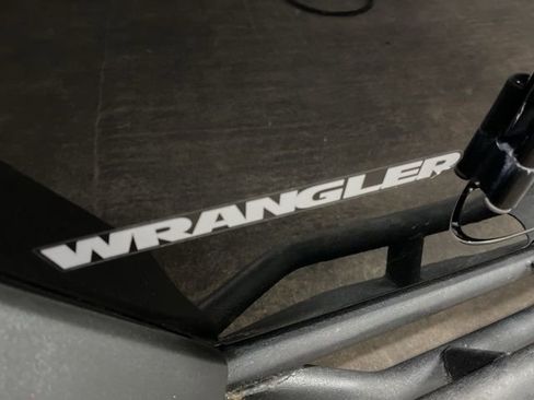 Used 2011 Jeep Wrangler Sport image 9