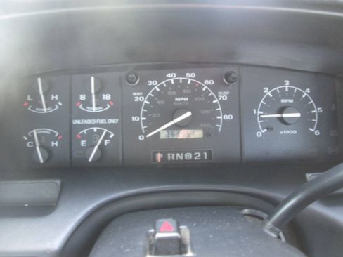 Used 1995 Ford F250 4x4 Regular Cab image 16