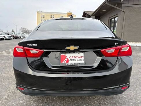 Used 2016 Chevrolet Malibu LT FWD image 4