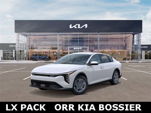 New 2025 Kia K4 LX image 1