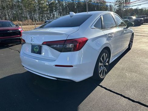 Used 2022 Honda Civic EX image 8