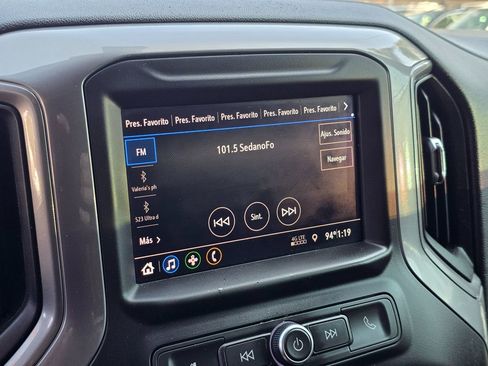 Used 2021 Chevrolet Silverado 1500 Custom image 34