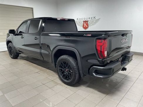 Used 2024 GMC Sierra 1500 Pro w/ Graphite Edition AWD/4WD image 4