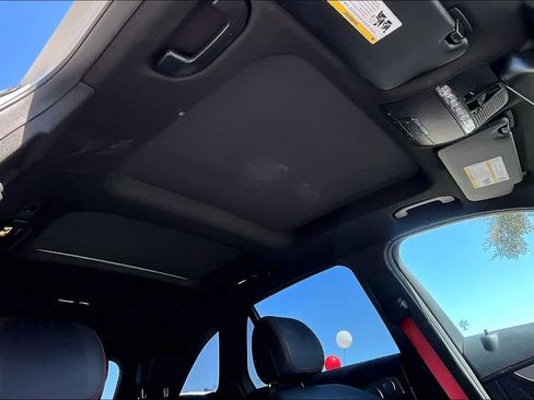 Used 2018 Mercedes-Benz GLC 43 AMG 4MATIC image 14