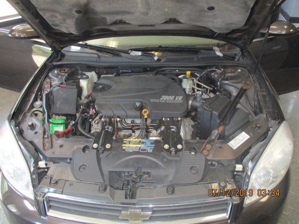 Used 2008 Chevrolet Impala LT FWD image 7