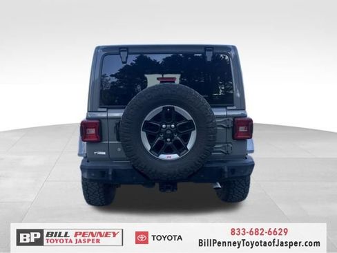 Used 2019 Jeep Wrangler Unlimited Rubicon AWD/4WD image 4